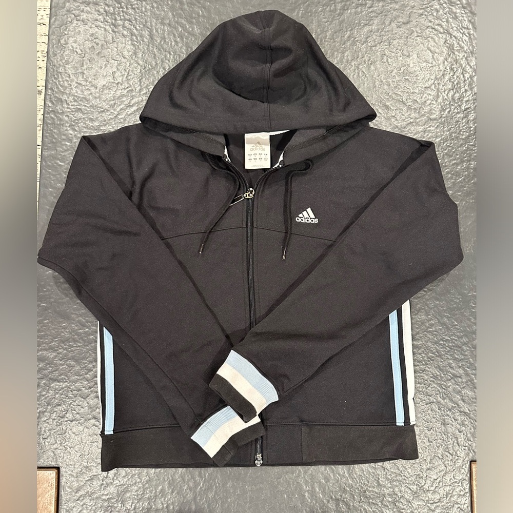 Vintage Cropped Adidas Zip-up Hoodie